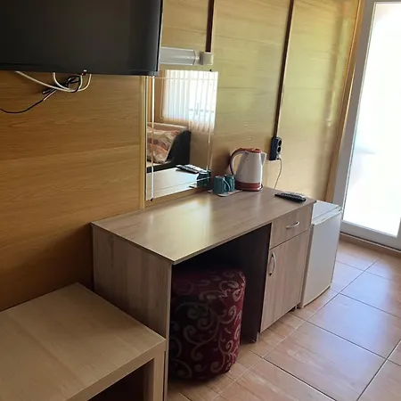 Globus Penzion 2*
